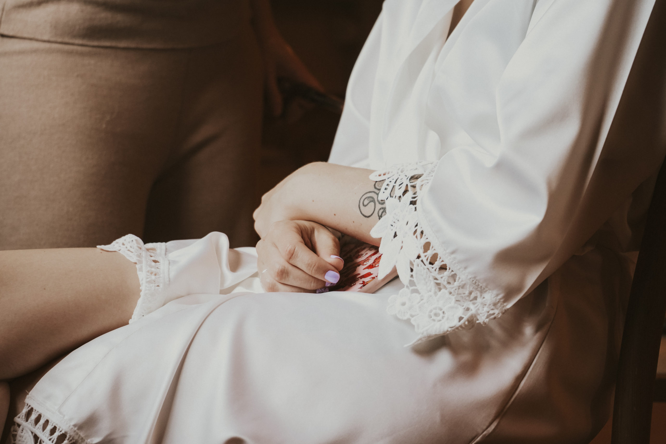 Relaxed Wedding Photographer