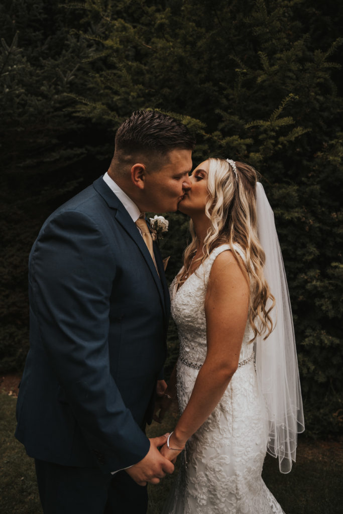wedding couple shoot Whitley hall sheffield