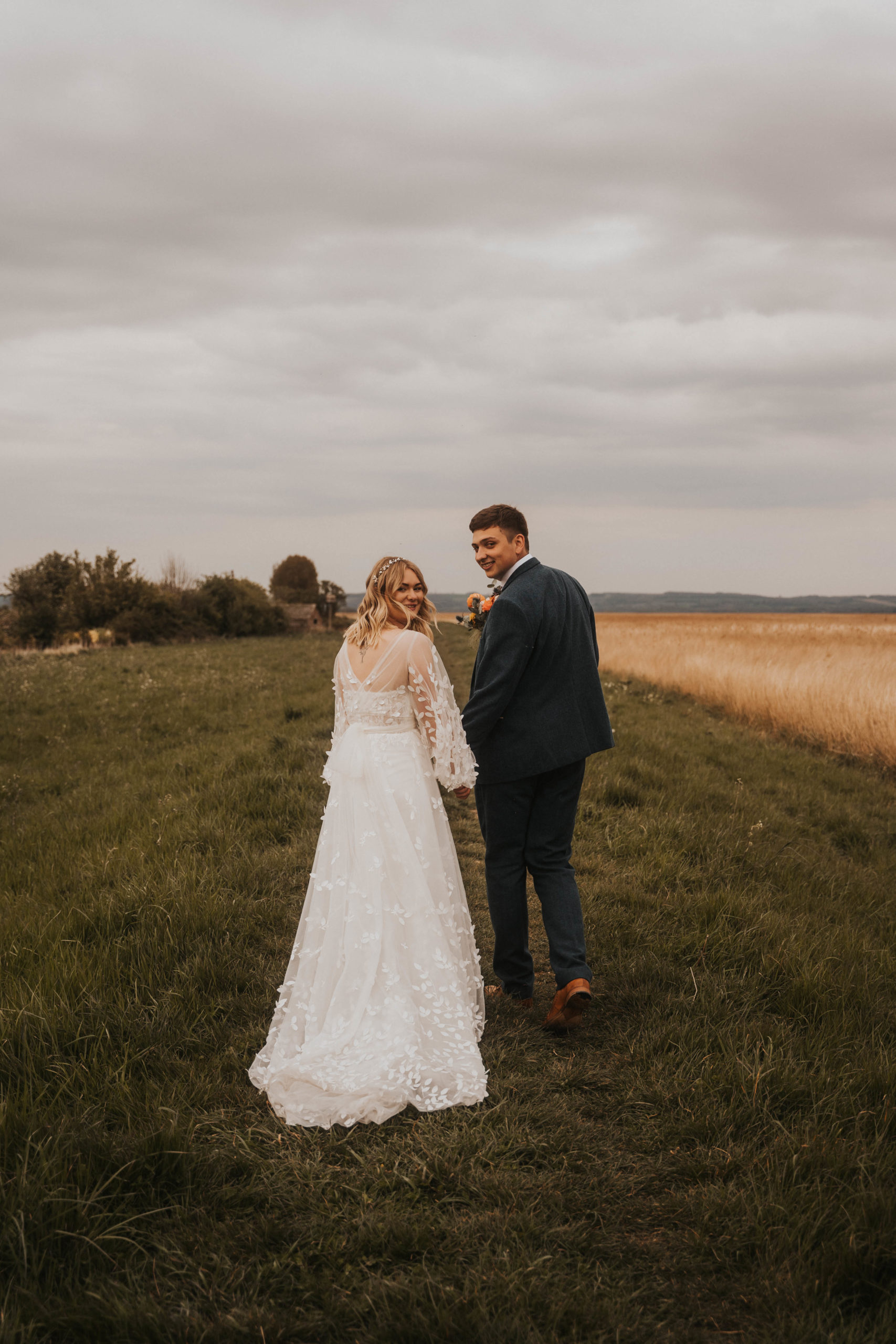 couple shoot at East Yorkshire barns