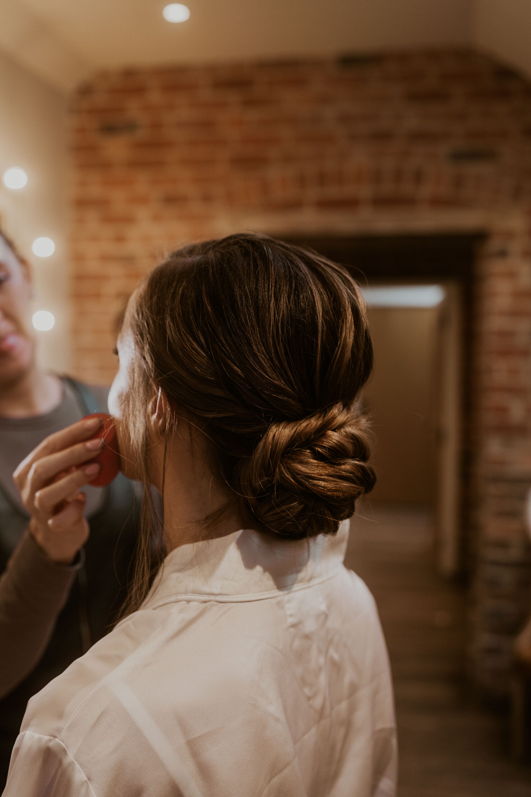 Relaxed wedding photographer capturing Brides wedding morning getting ready at Foxtail Barns 